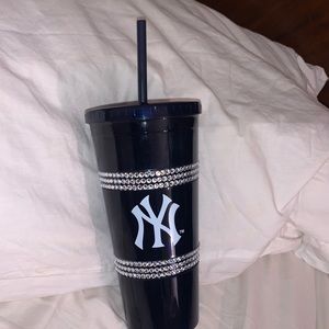 Blinged out official MLB Yankee tumbler
